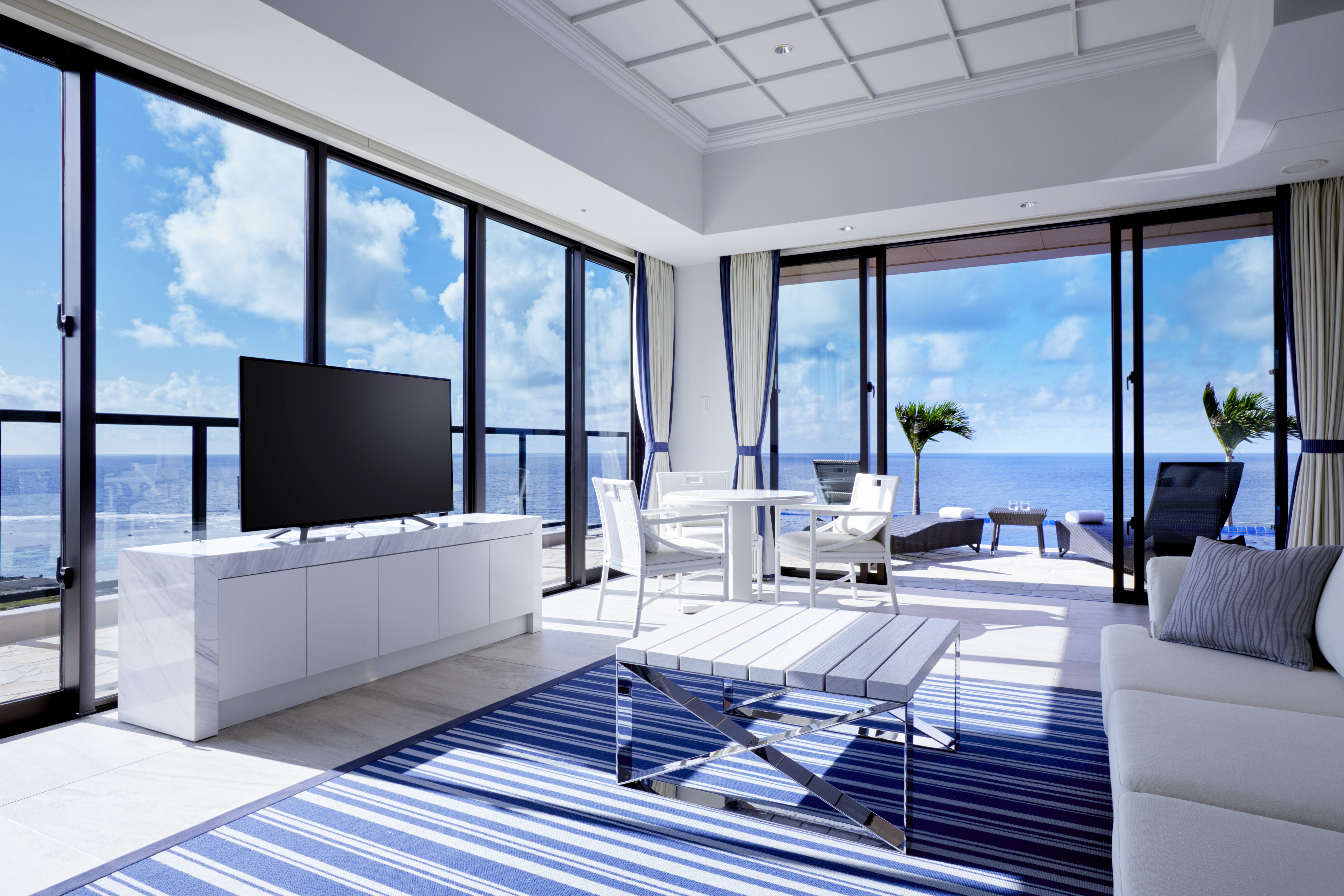 HOTEL SHIGIRA MIRAGE-guestroom-Presidential Suite Living Room.jpg