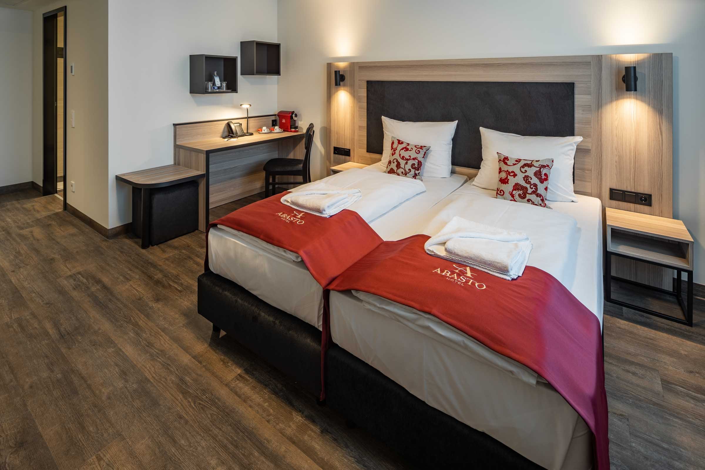 ABASTO HOTEL DACHAU-guestroom-Junior Suite.jpg