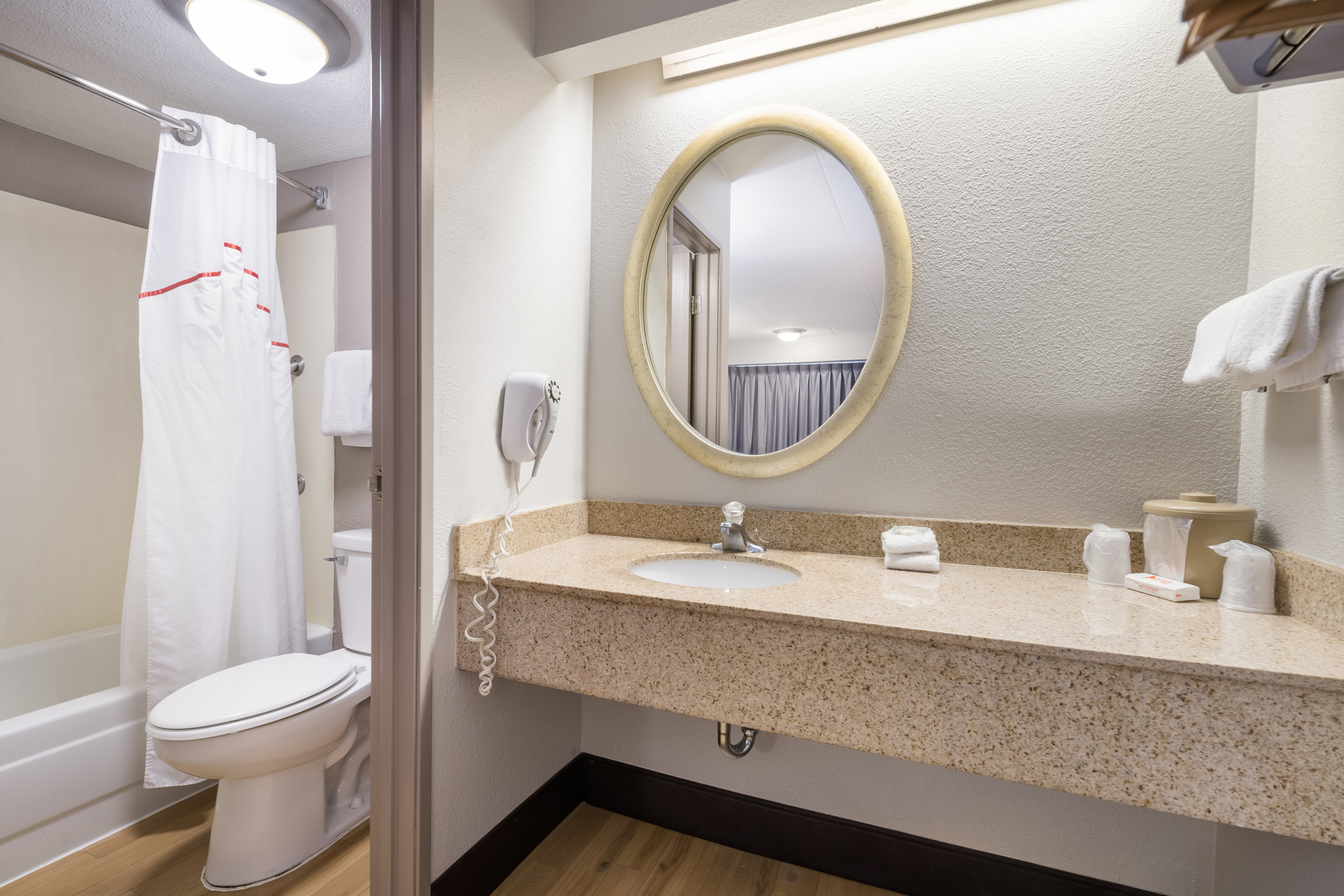 RED ROOF ROCKFORD EAST - CASINO DIS-guestroom-Vanity Bath.jpg
