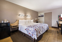  - Red Roof Inn Rockford - I-39 & I-90, Exit 15