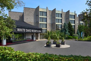 White Oaks Conference Resort & Spa