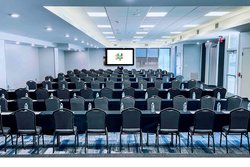  - EVEN Hotel Downtown Omaha