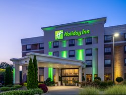  - Holiday Inn Coliseum Greensboro - I-40, Exit 217