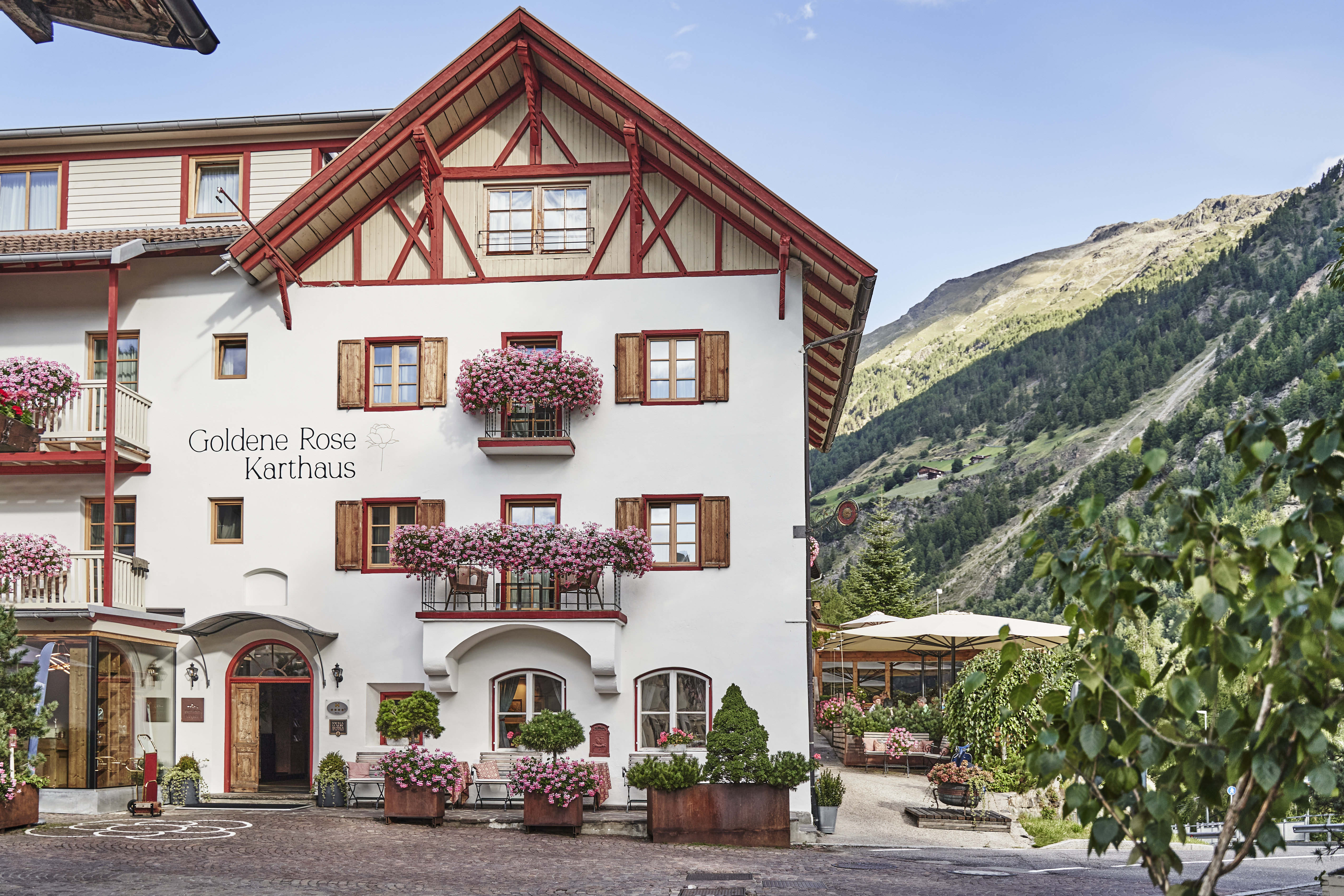 Goldene Rose Karthaus in Italy
