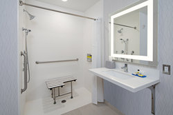  - Holiday Inn Express Atascadero