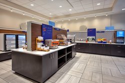  - Holiday Inn Express & Suites Virginia Beach