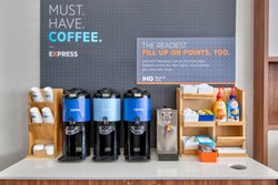  - Holiday Inn Express & Suites Warrenton