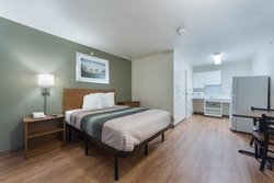  - HomeTowne Studios Irving