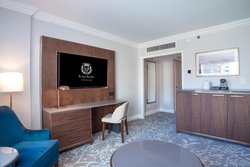  - Sutton Place Hotel Vancouver