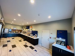  - Holiday Inn Express & Suites Salinas