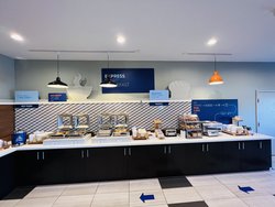  - Holiday Inn Express & Suites Salinas