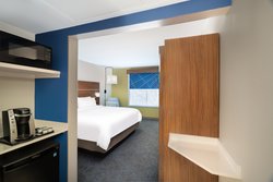  - Holiday Inn Express & Suites Dahlonega