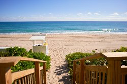  - Hillsboro Beach Resort