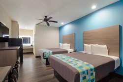  - Scottish Inns & Suites Hitchcock