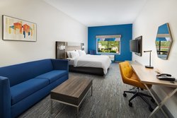  - Holiday Inn Express & Suites Bridgeport - I-79, Exit 124