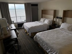  - Holiday Inn Detroit Lakes