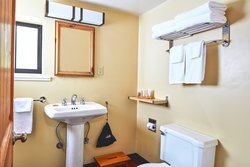  - Evergreen Lodge at Yosemite Groveland