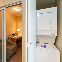  - Lord Stanley Suites on the Park Vancouver