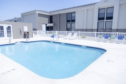  - Holiday Inn Express Marshfield - I-44, Exit 100