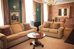  - Quarter House Resort New Orleans