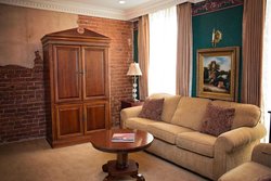  - Quarter House Resort New Orleans