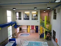  - Redwood Inn & Suites Clairmont