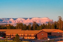  - Bryce View Lodge