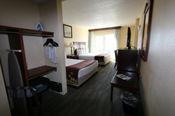  - Gold Leaf Hotel of Dewey Beach