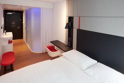  - citizenM Hotel Downtown Chicago