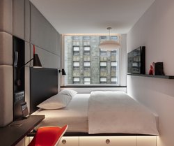  - citizenM Hotel Downtown Chicago