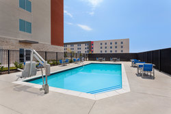  - Holiday Inn Express & Suites Pflugerville