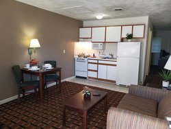  - Affordable Suites of America Burlington - I-40 & I-85, Exit 141