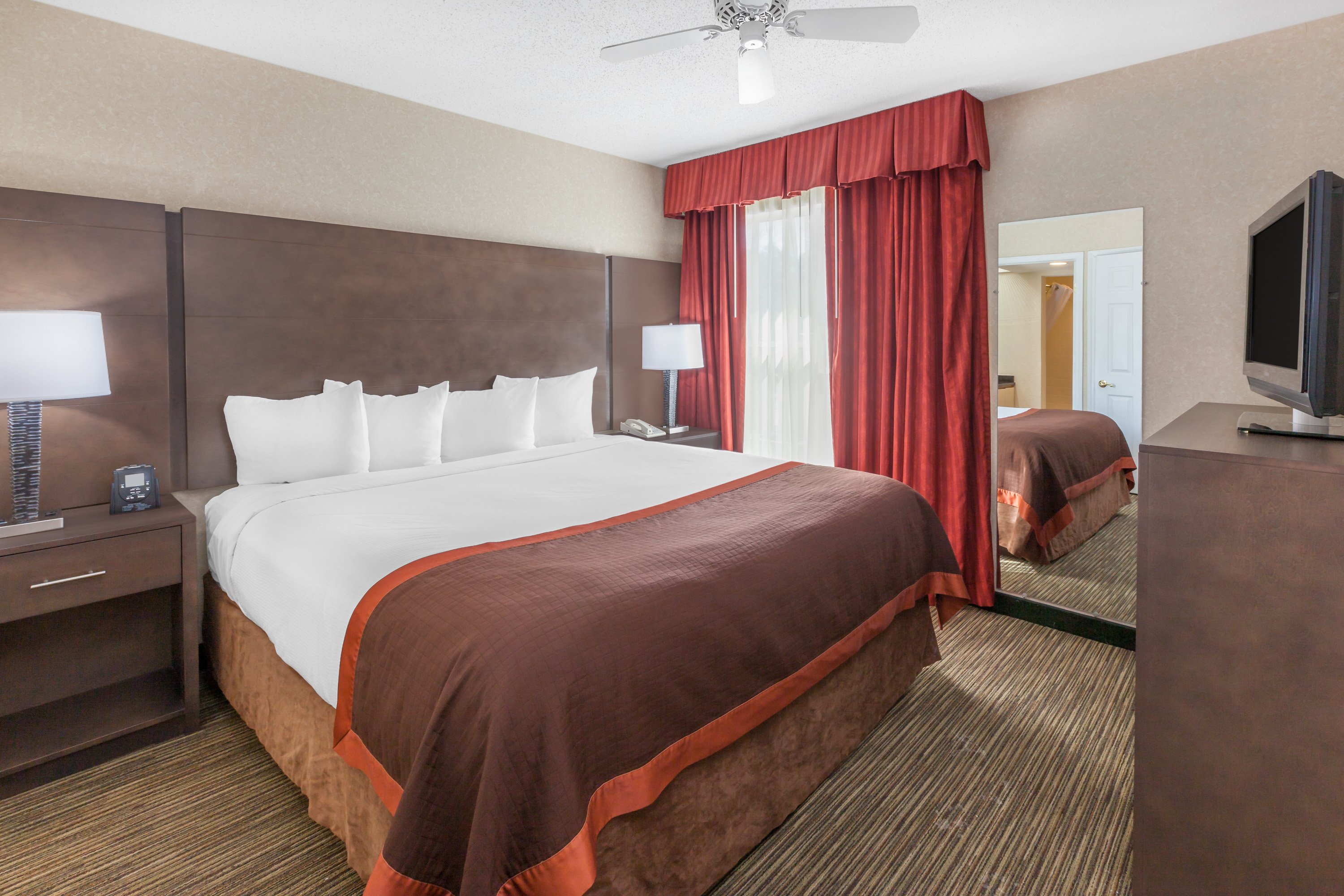 Affordable Suites Detroit-Warr-guestroom-King Master Suite.jpg