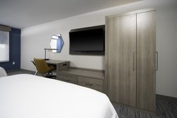  - Holiday Inn Express & Suites Suwanee