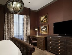  - Le Pavillon Hotel New Orleans