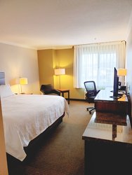  - Holiday Inn Express NW Downtown Portland