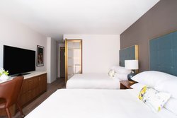  - Le Meridien Essex Hotel Chicago