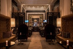  - Ambassador Hotel Downtown Kansas City - I-70, Exits 2J & 2K