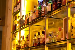  - Ambassador Hotel Downtown Kansas City - I-70, Exits 2J & 2K