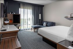  - Courtyard by Marriott Hotel Galleria East Memphis - I-40, Exit 18