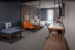  - Courtyard by Marriott Hotel Galleria East Memphis - I-40, Exit 18