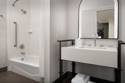  - Courtyard by Marriott Hotel Downtown San Diego