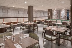  - Four Points by Sheraton Hotel Spartanburg - I-85 Bus, Exit 2C