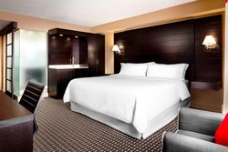  - Four Points by Sheraton Hotel Meadowvale Mississauga