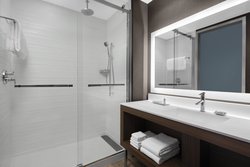  - AC Hotel by Marriott Downtown Columbus - I-670, Exit 4