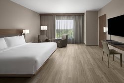  - AC Hotel by Marriott Downtown Columbus - I-670, Exit 4