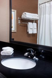  - Fairfield Inn & Suites by Marriott Galesburg