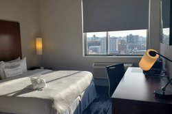  - Fairfield Inn & Suites by Marriott Brooklyn Heights