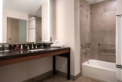  - Marriott Hotel Santa Ynez Valley Buellton - US 101, Exit 140