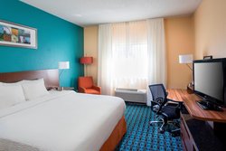  - Fairfield Inn & Suites by Marriott Peru - I-80, Exit 75
